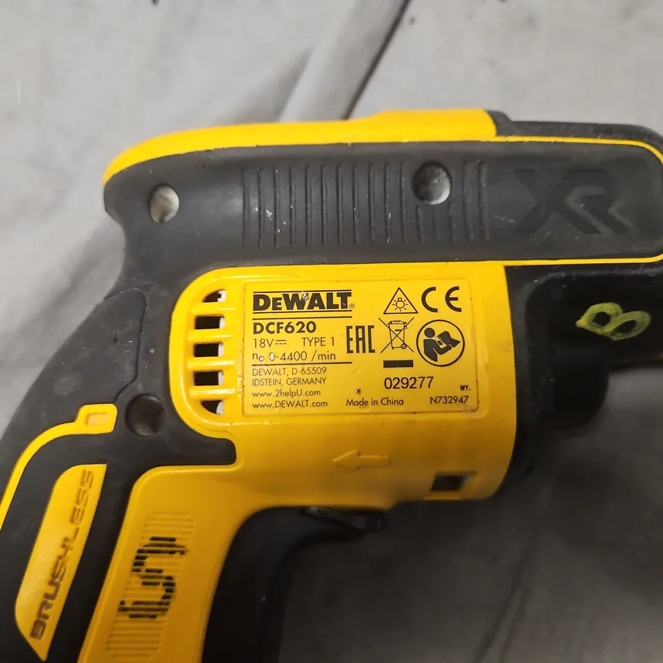 DEWALT DCF620 18V XR DRYWALL SCREW GUN (CORDLESS)