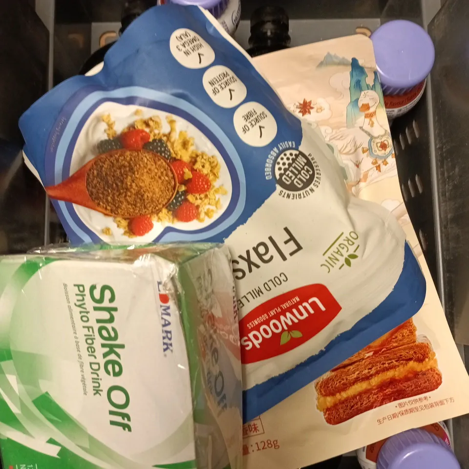 APPROXIMATELY 10 ASSORTED FOOD/DRINK PRODUCTS TO INCLUDE FLAXSEED, CREAM SODA, DOUFU ETC