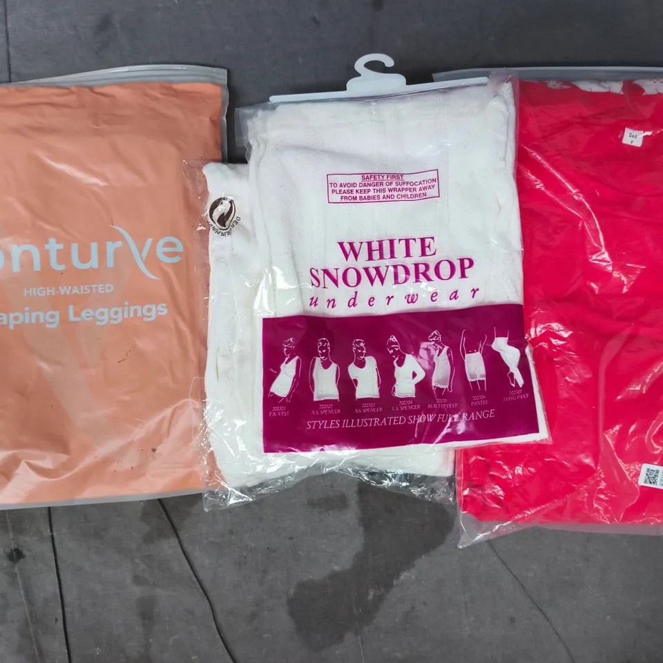 APPROXIMATELY 20 ASSORTED CLOTHING AND FASHION PRODUCTS IN VARIOUS STYLES AND SIZES - COLLECTION ONLY