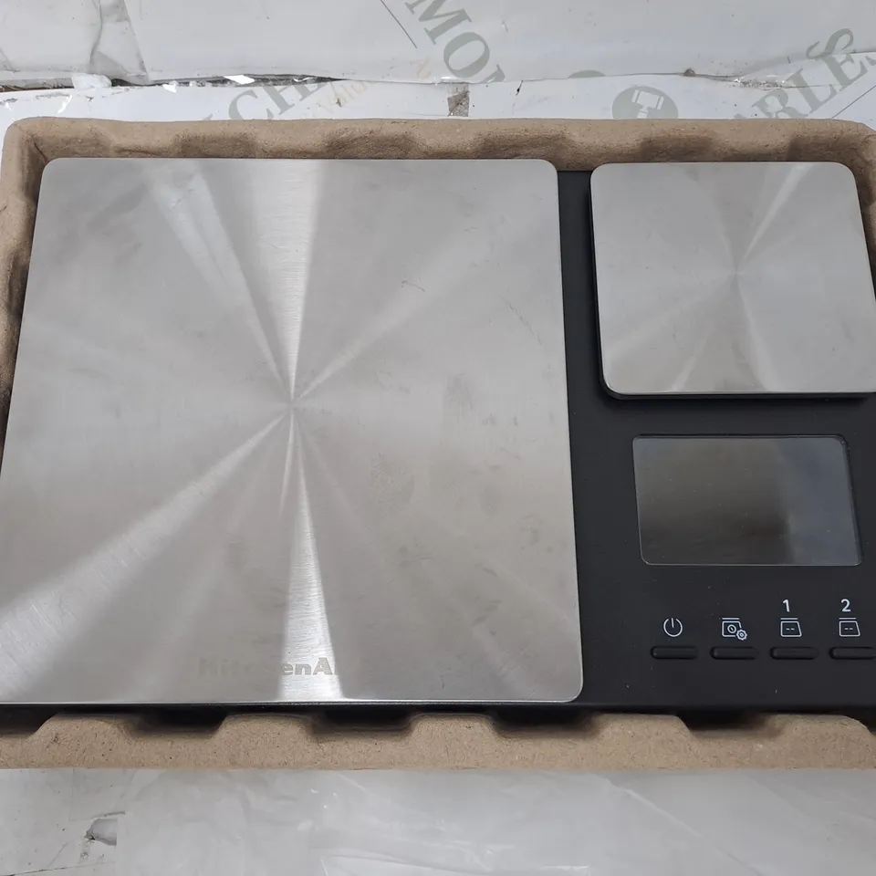 BOXED KITCHENAID DUAL PLATFORM SCALE