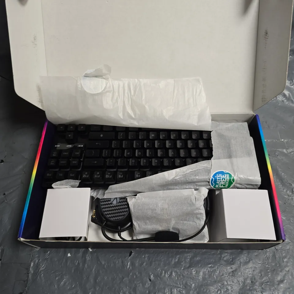 BOXED STEALTH ULTIMATE LIGHT-UP GAMING BUNDLE