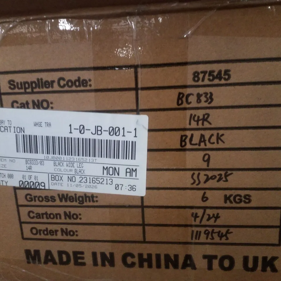 BOX CONTAINING APPROXIMATELY 9 BRAND NEW SIMPLY BE BLACK LYOCELL PLEAT DETAIL WIDE LEG JEANS - SIZE 14R
