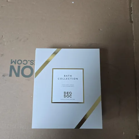 DEODOC BATH COLLECTION – FEMALE BODY CANDLE + GENTLE BUBBLE BATH