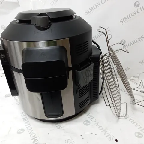 BOXED NINJA FOODI MAX SMARTLID 7.5L MULTI COOKER & AIR FRYER
