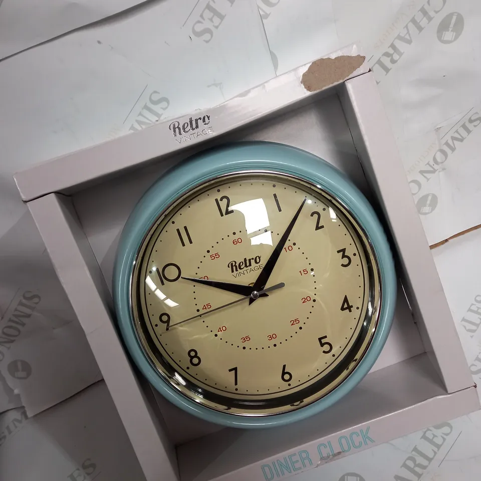 RETRO VINTAGE DINER CLOCK 