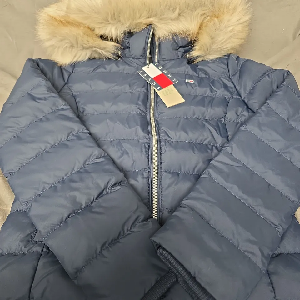 TOMMY JEANS PADDED COAT SIZE XXS