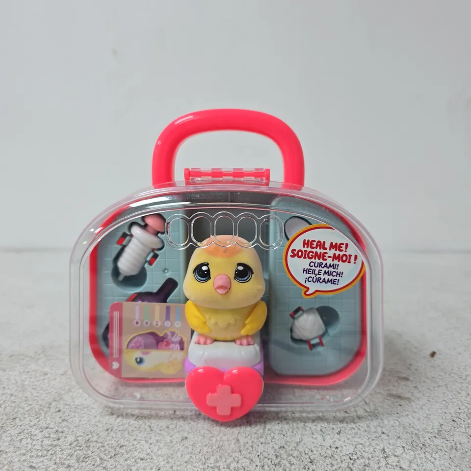 LITTLE LIVE PETS OUCHIES VET KIT CHIRPY THE CHICK