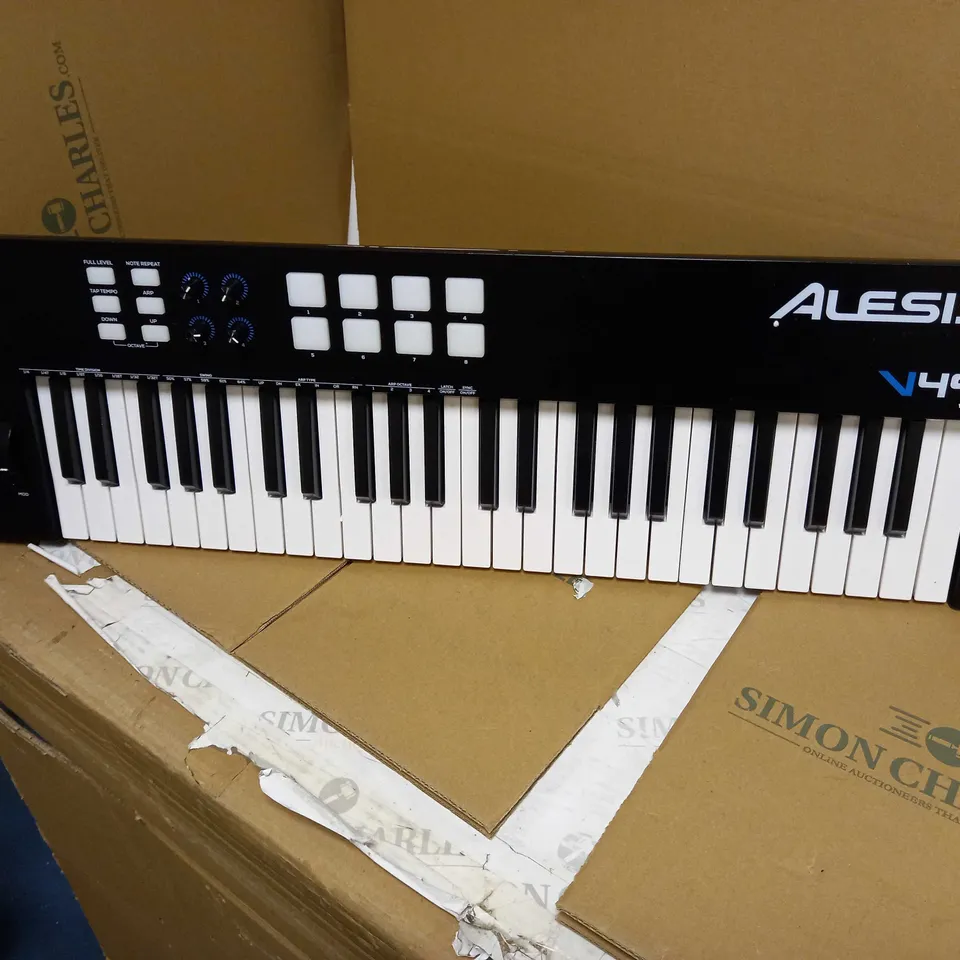 ALESIS USB-MIDI KEYBOARD