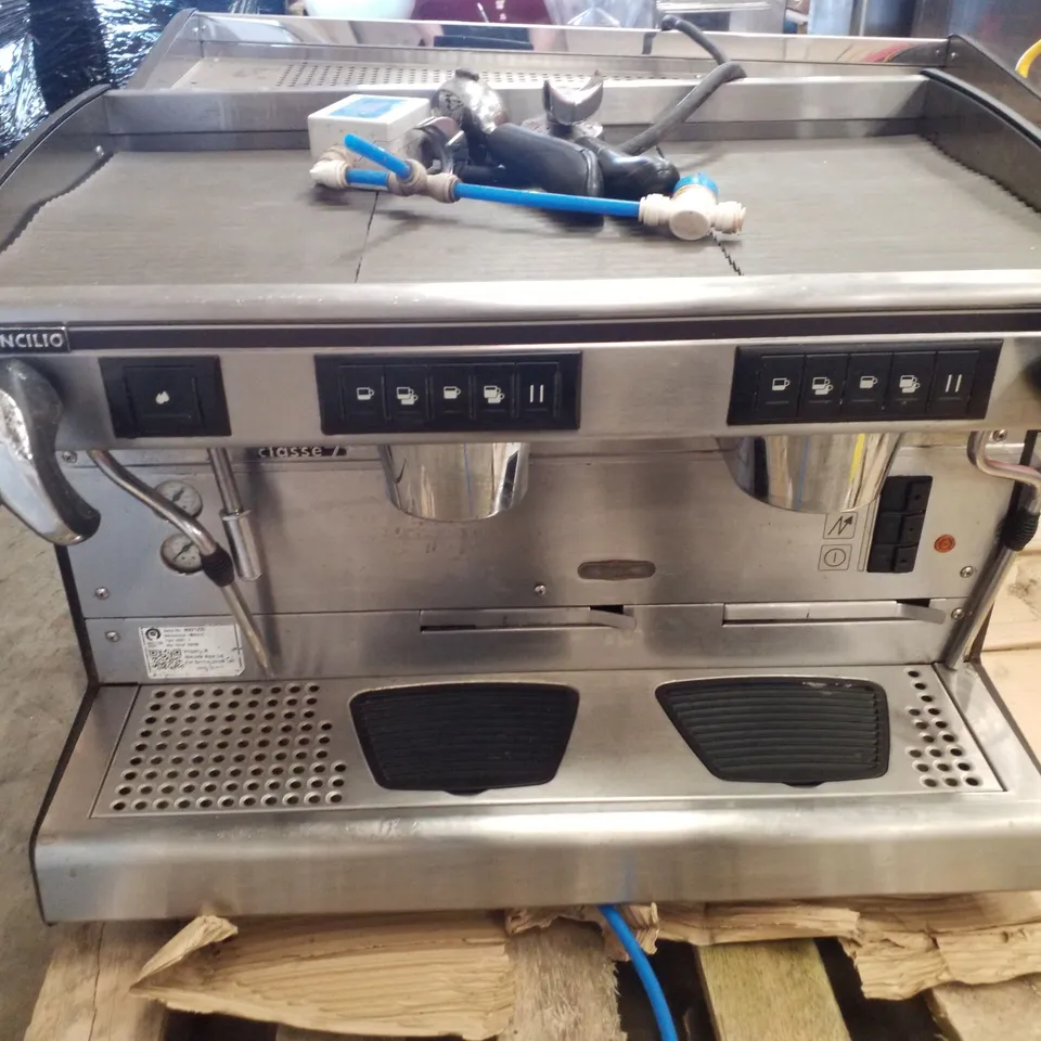 RANCILIO RAN7-2 COMMERCIAL 2 BARRISTA COFFEE MACHINE 