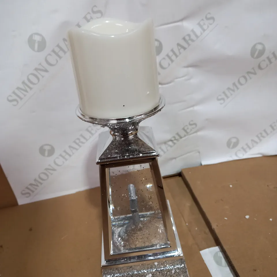 JM BY JULIEN MACDONALD FLAMELESS CANDLE HOLDER WITH SWIRLING GLITTER