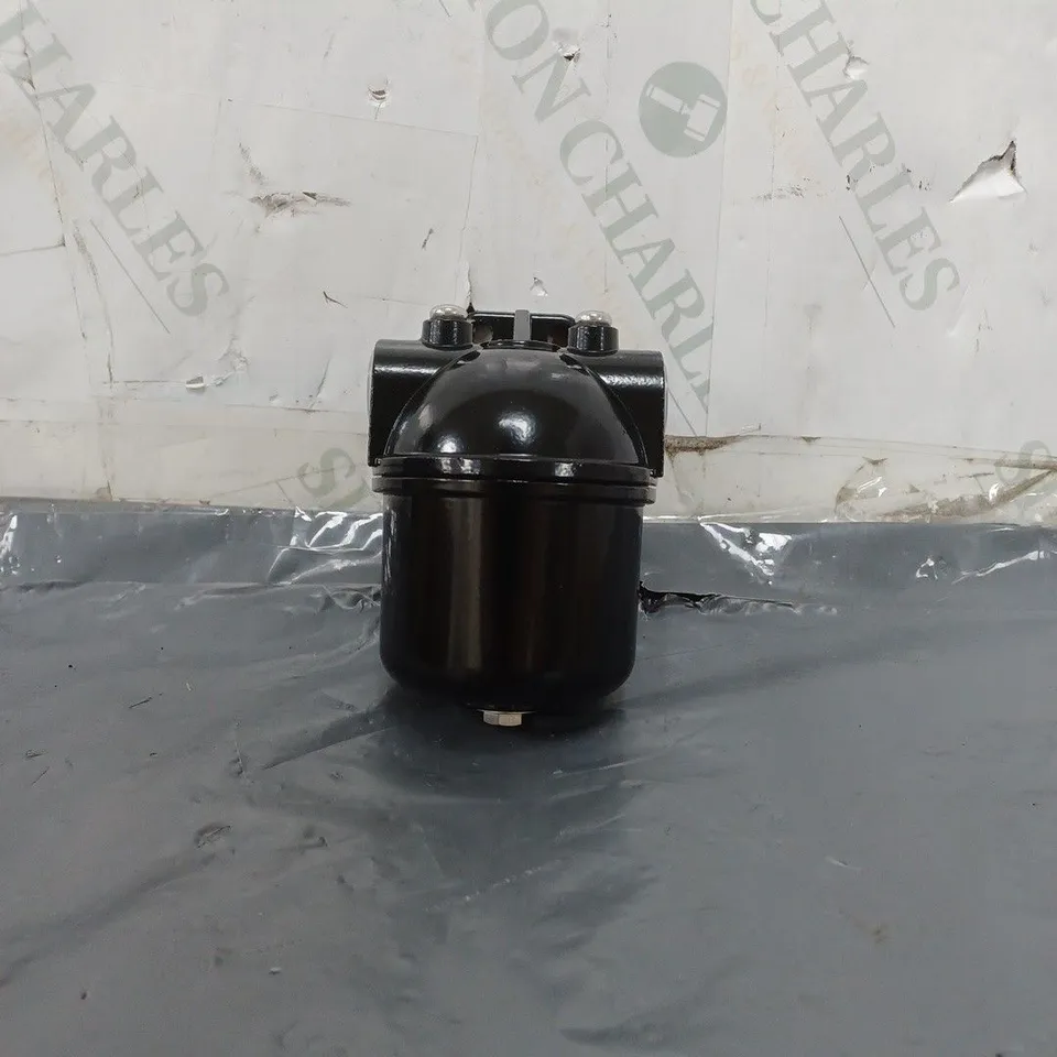 OIL FILTER BRACKET MOUNT 3/8 BSP FXF 