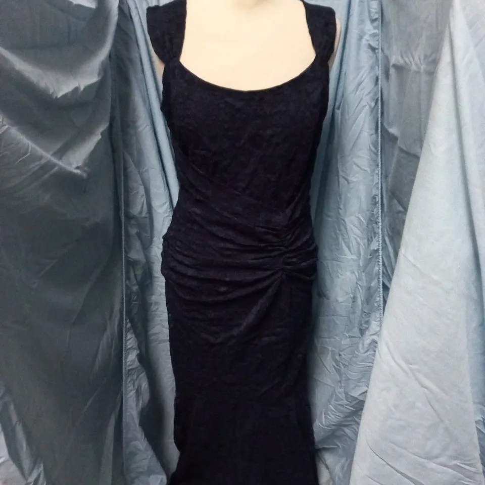 AX PARIS BLACK LACE EVENING DRESS – UK 14