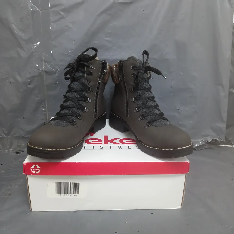 RIEKER MULTI CUFF HIKING BOOTS GREY/NAVY SIZE 6