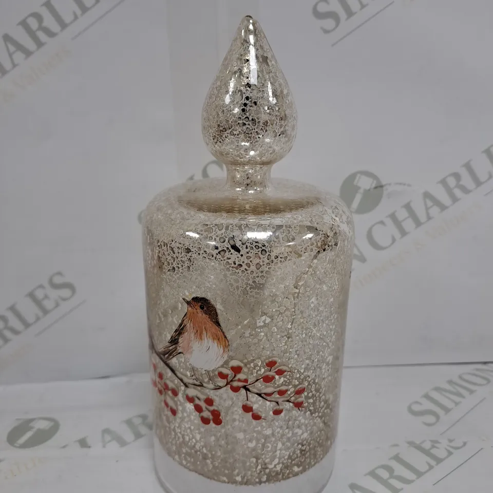 BOXED FESTIVE PRE-LIT SCENIC CRACKLE GLASS CANDLE