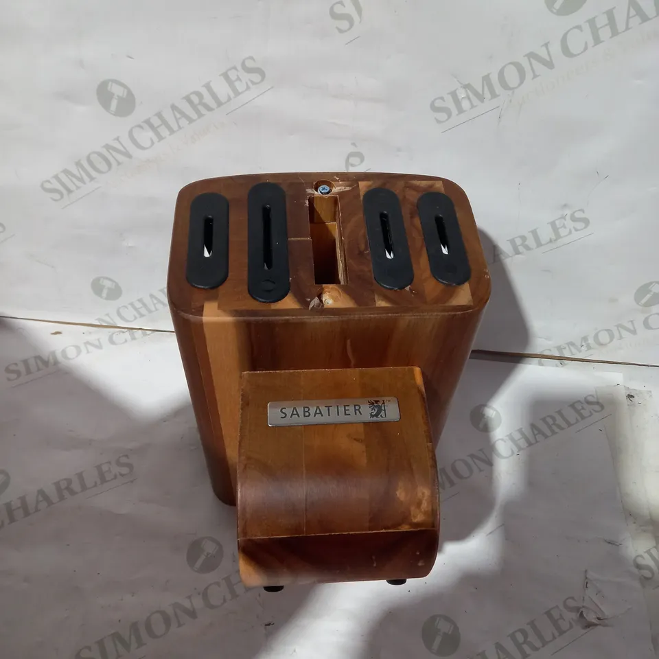 SABATIER SELF SHARPENING KNIFE BLOCK