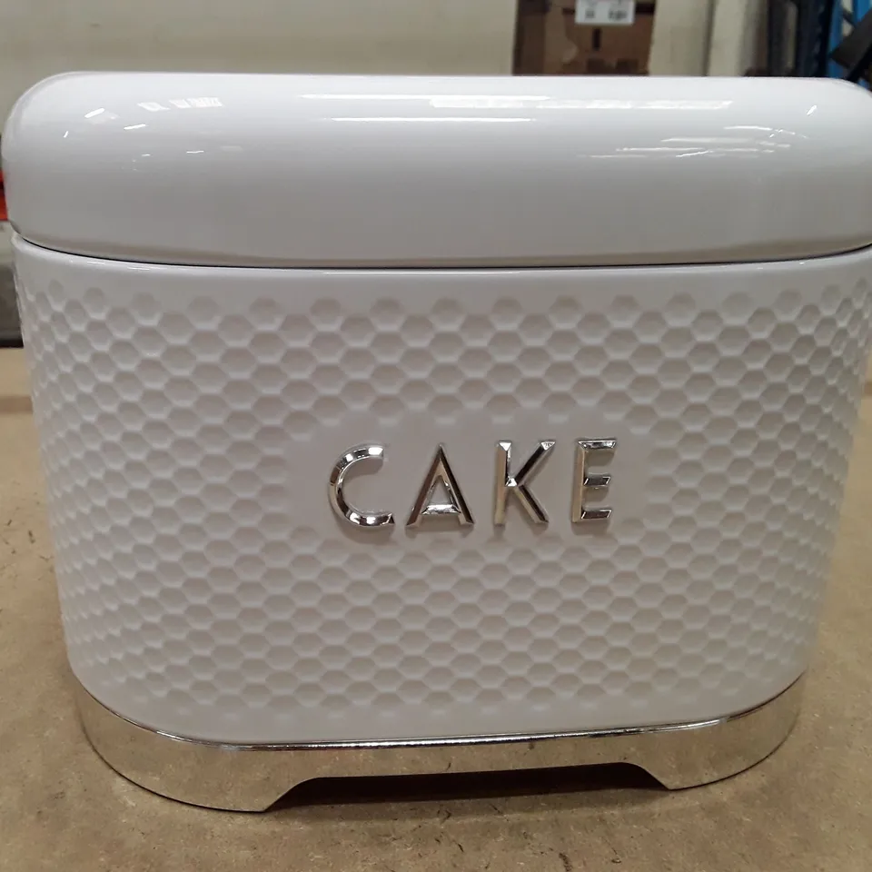 BOXED LOVELLO CAKE TIN  