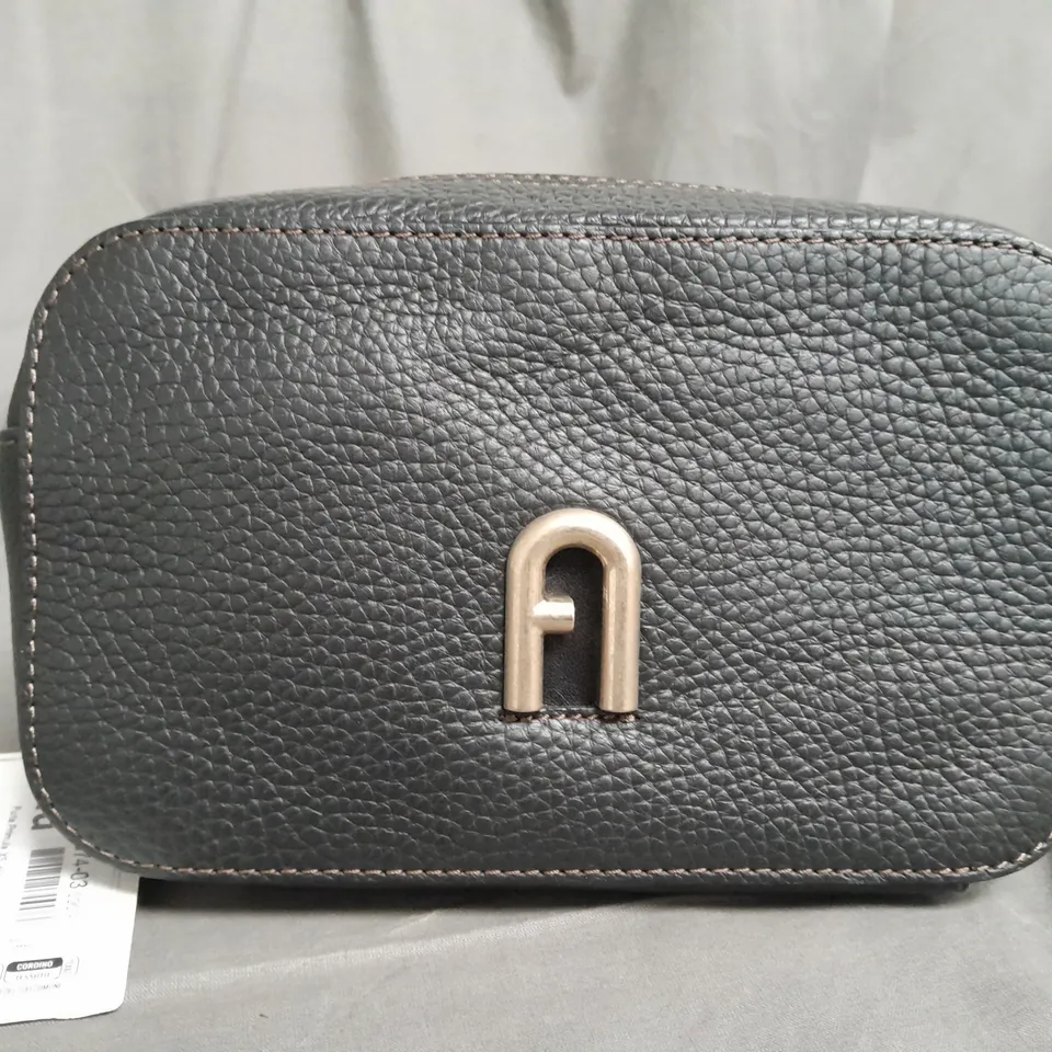 FURLA PRIMULA BLACK HAND BAG