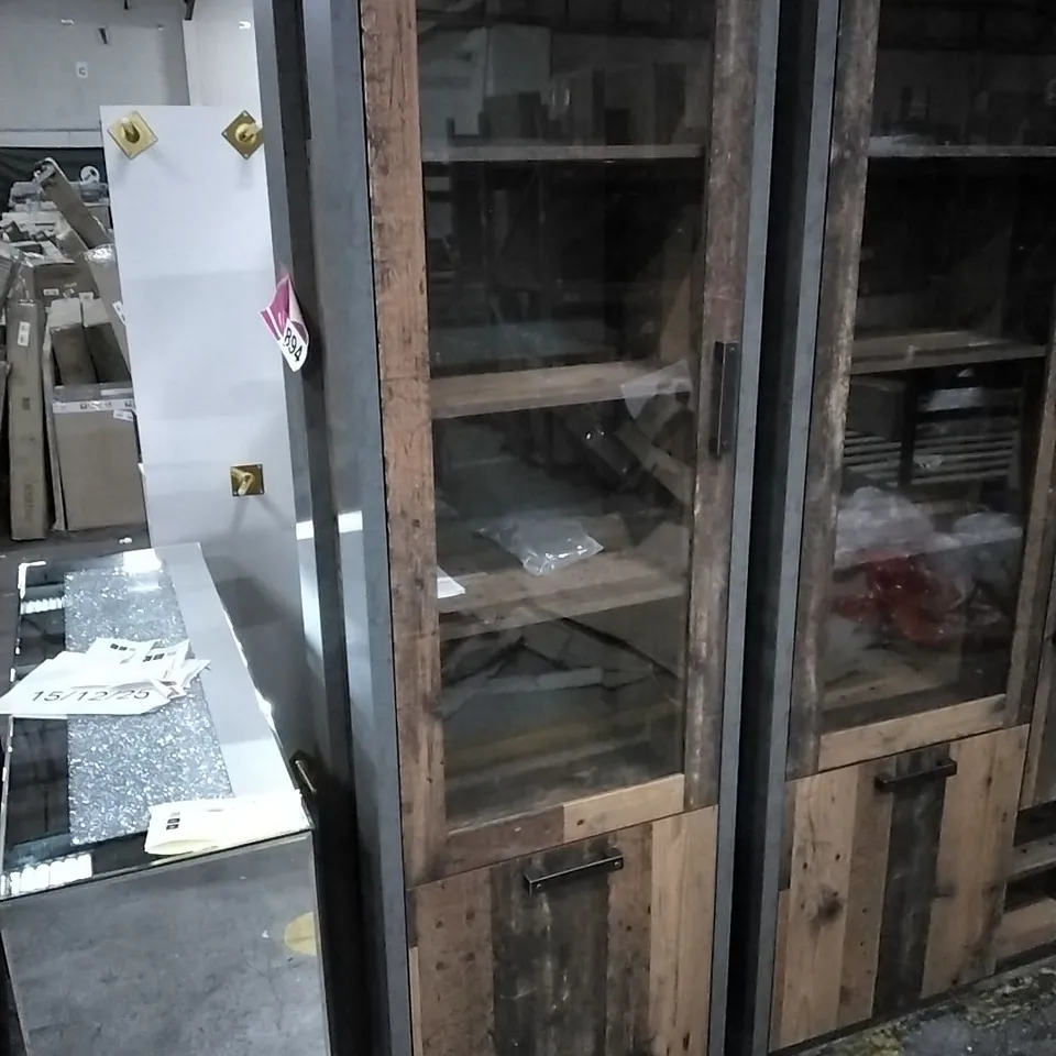 LANHAM DISPLAY CABINET