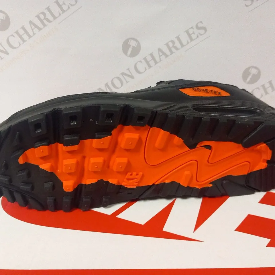 BOXED NIKE AIR MAX 90 GTX SIZE 8