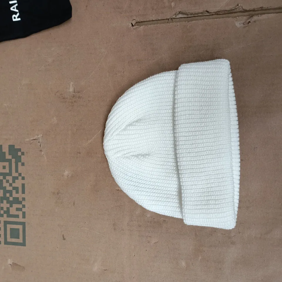 RAISED BY SOCIETY WHITE KNIT BEANIE HAT WITH BLACK DRAWSTRING POUCH
