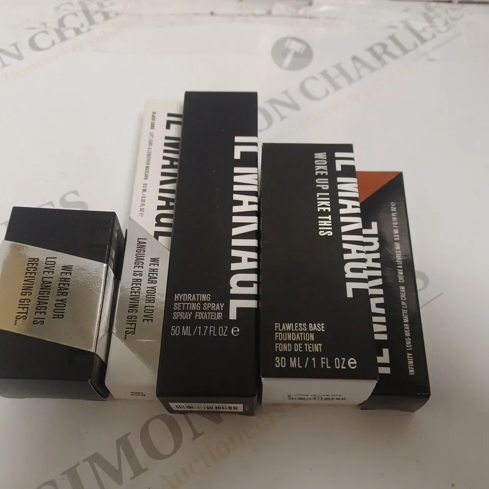LOT OF 5 IL MAKIAGE BEAUTY ITEMS TO INCLUDE FOUNDATION, SETTING SPRAY AND MASCARA