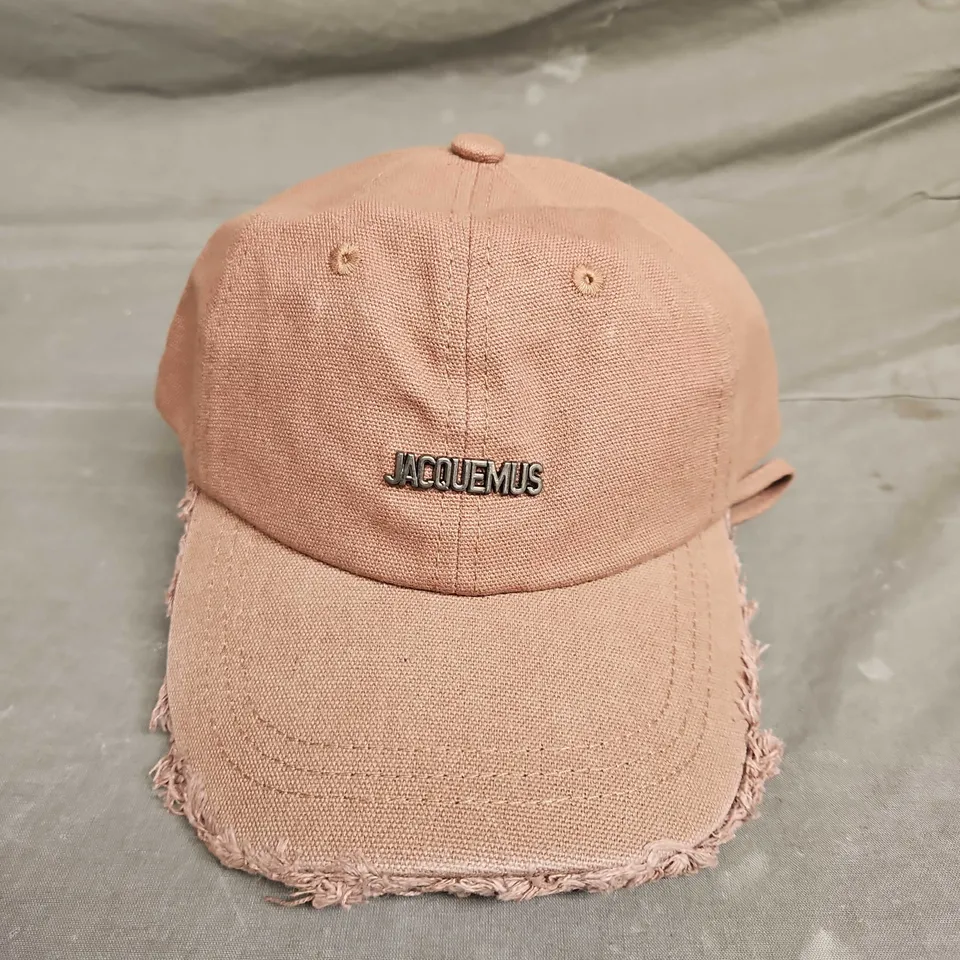 JACQEMUS LOGO CAP 