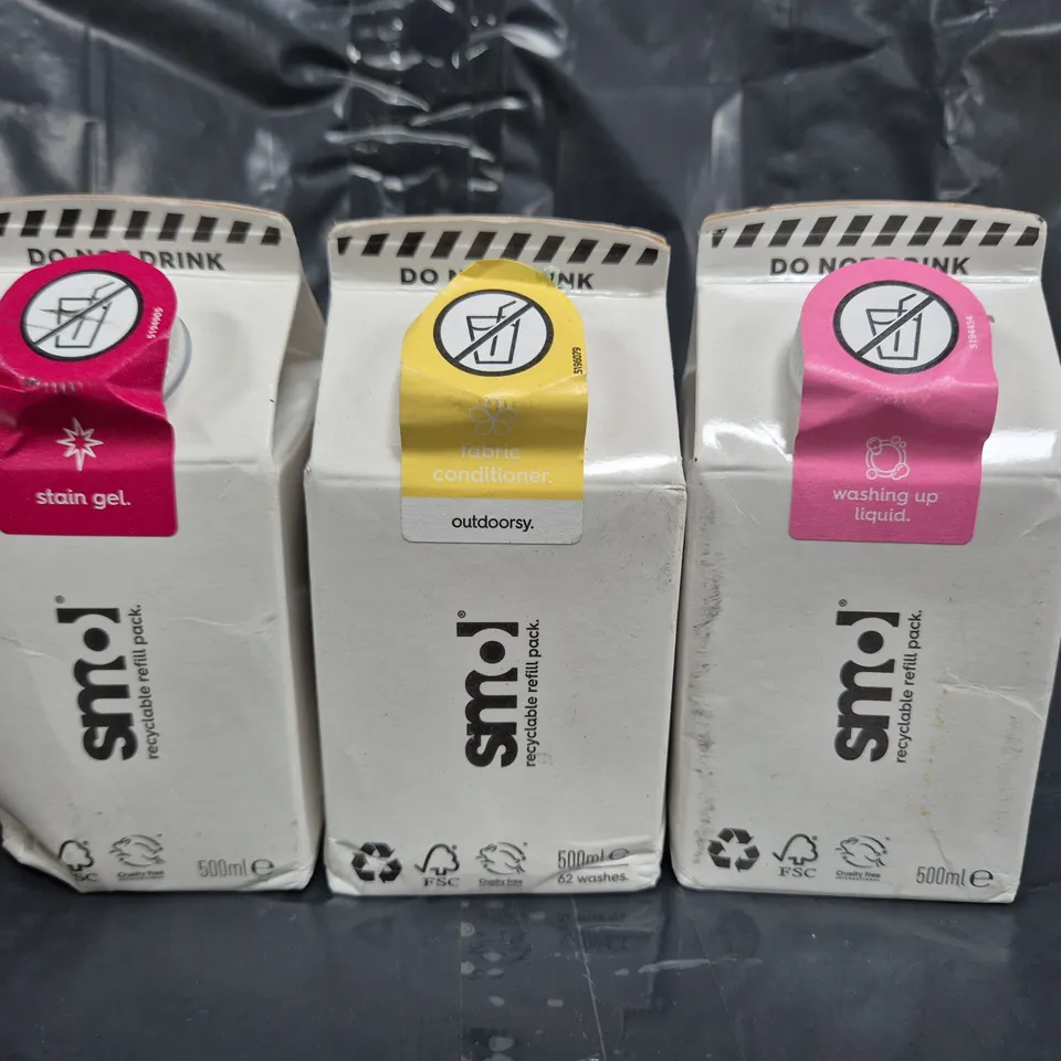 APPROXIMATELY 10 ASSORTED HOUSEHOLD ITEMS TO INCLUDE WASHING UP LIQUID, FABRIC CONDITIONER, STAIN GEL, ETC - COLLECTION ONLY