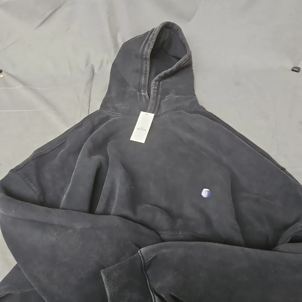 HOLLISTER HOODIE – BLACK, LARGE (UK L) – PULLOVER