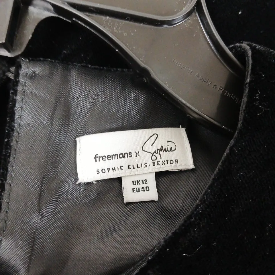 FREEMANS X SOPHIE ELLIS-BEXTON VELOUR BOW FRILL DRESS – BLACK, UK 12
