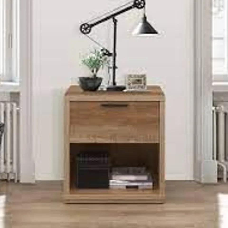 BOXED STOCKWELL 1 DRAWER BEDSIDE TABLE RUSTIC OAK EFFECT
