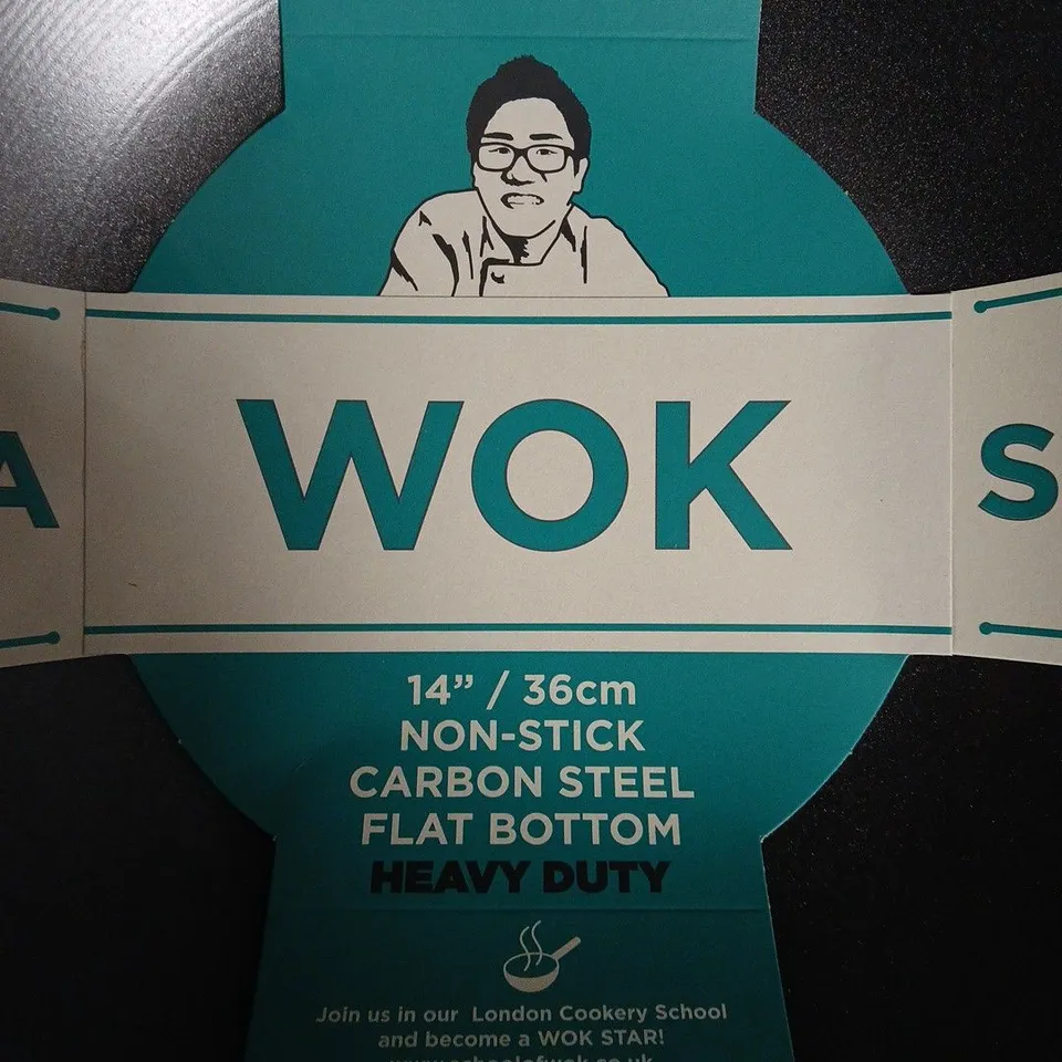 SCHOOL OF WOK STAR WOK – 14" (36CM) NON-STICK CARBON STEEL FLAT-BOTTOM PAN, HEAVY-DUTY