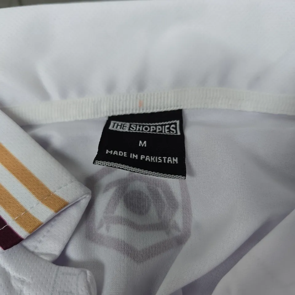 ARSENAL ADIDAS WHITE EMIRATES FOOTBALL T-SHIRT, SIZE M