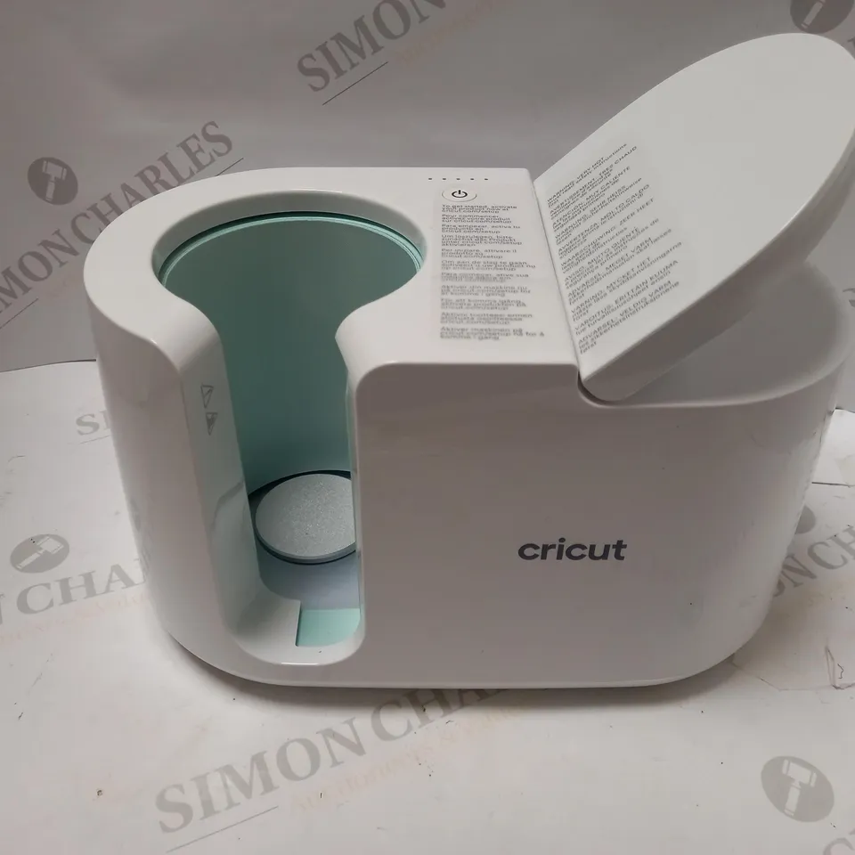 CRICUT MUG PRESS
