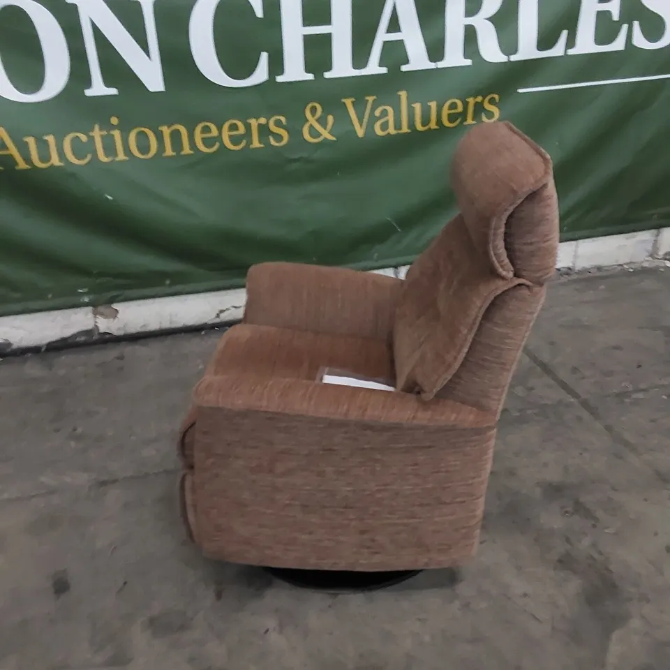 QUALITY G PLAN DESIGNER MALMO MANUAL RECLINER CHAIR IN VICTORIA GINGER FABRIC 