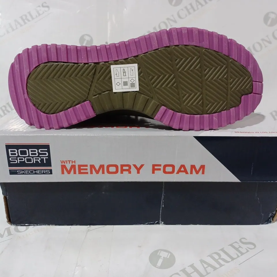 BOXED PAIR OF SKECHERS BOBS SPORT TRAINERS IN OLIVE SIZE 3