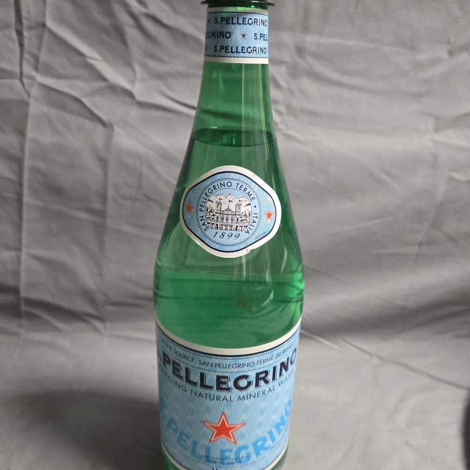 SAN PELLEGRINO SPARKLING NATURAL MINERAL WATER – 1 L BOTTLE - X5 BOTTLES - COLLECTION ONLY 