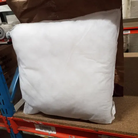 MERRY CUSHION PAD