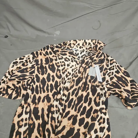 ROMAN LEOPARD PRINT WRAP TOP, UK SIZE 14 
