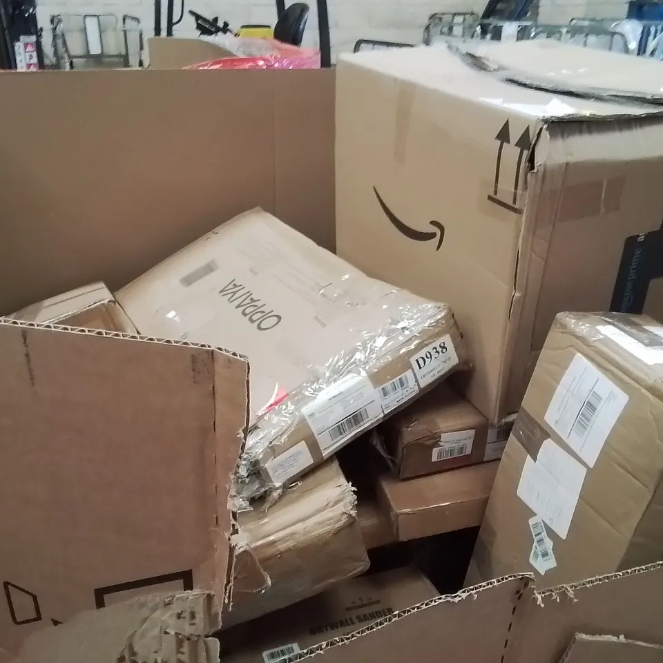 PALLET OF ASSORTED HOUSEHOLD GOODS AND PRODUCTS TO INCLUDE;GOVEE AIR PURIFIER,DOG POTTY TRAY,MIRROR