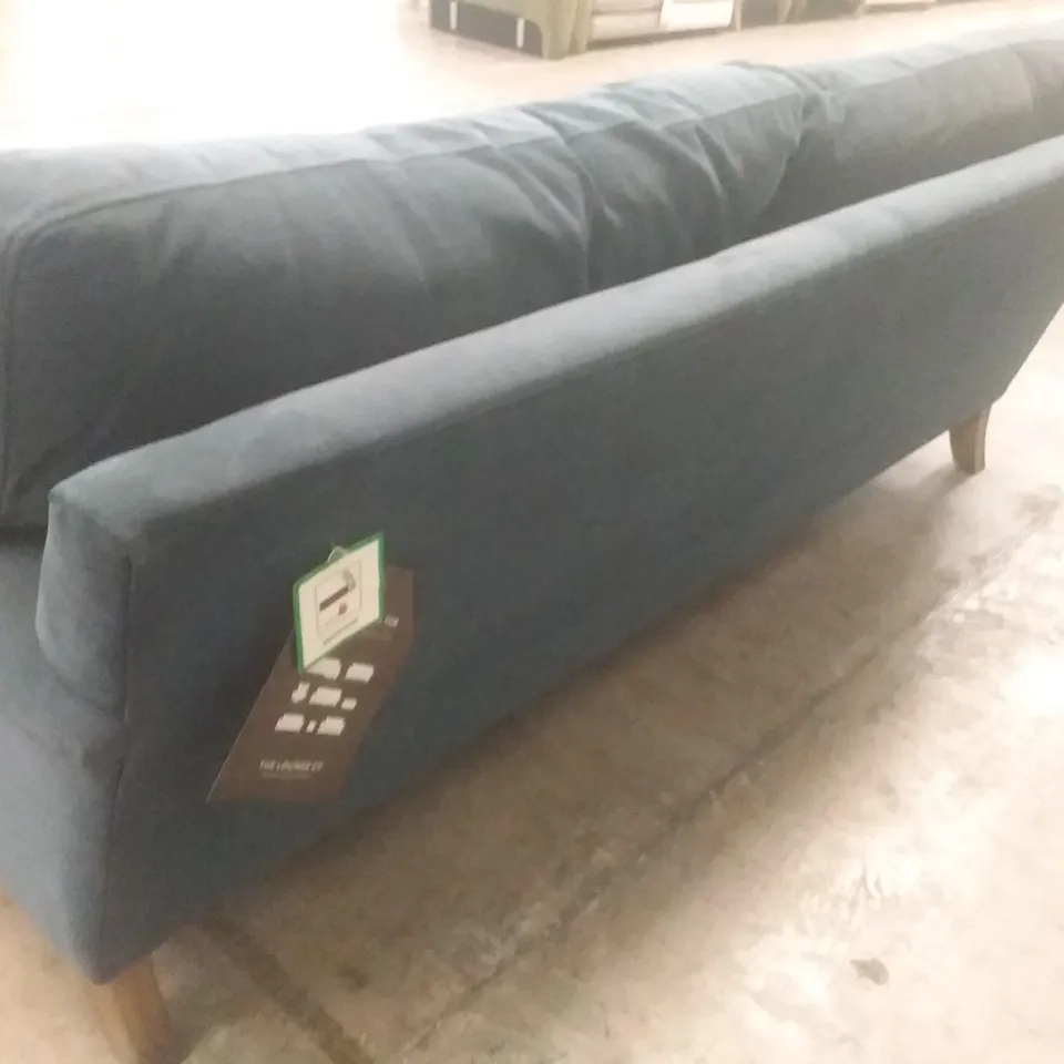 QUALITY BRITISH DESIGNER LOUNGE CO. DIREITO 3 SEATER SOFA PLUSH NAVY FABRIC