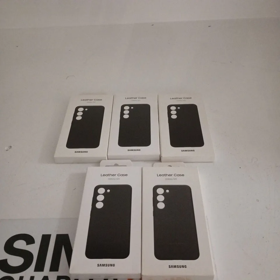 SET OF 5 LEATHER CASES FOR SAMSUNG GALAXY 23 BOXED