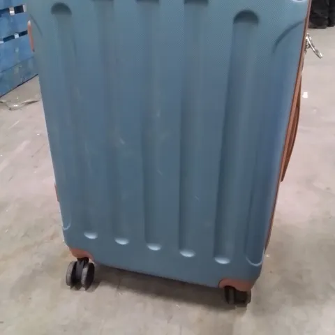 LUGG TRAVEL SUITCASE 