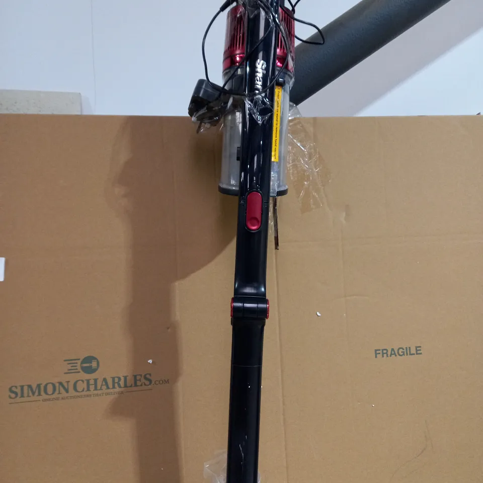 BOXED SHARK CORDLESS STICK VACUUM CLEANER PET PRO MODEL
