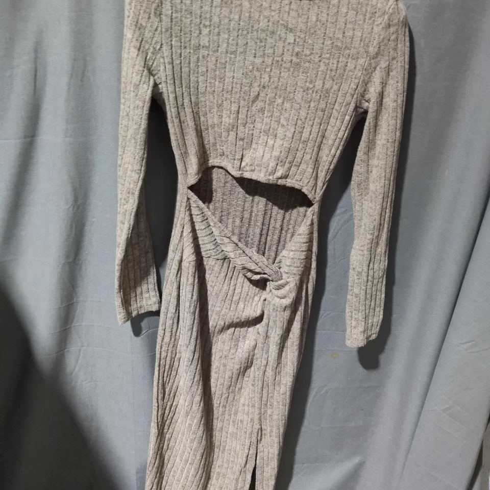 BEIGE RIBBED KNIT DRESS WITH TWIST KNOT DETAIL SIZE M