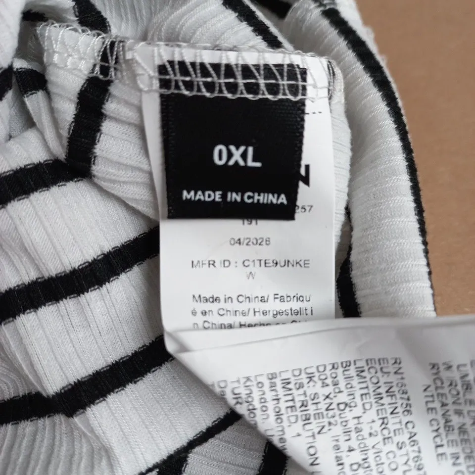 STRIPED HOODED POLO TOP – WHITE WITH NAVY STRIPES, SIZE 0XL