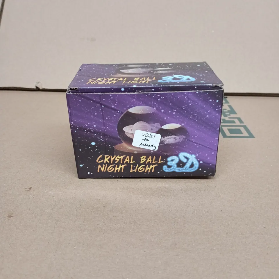 BOX OF APPROXIMATELY 10 ASSORTED GOODS INCLUDING CRYSTAL BALL NIGHTLIGHT, MATCHSTICK MONKEY AND MASONRY DRILL BIT