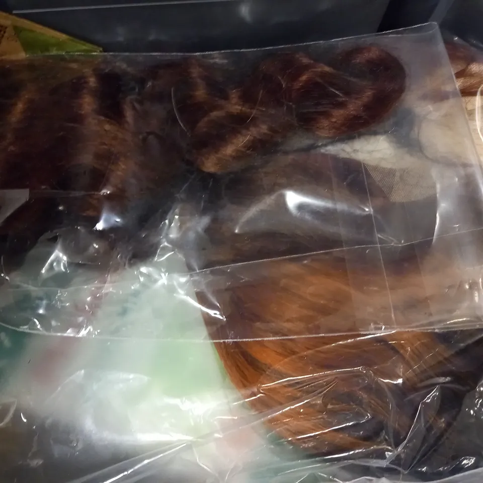 BOX OF APPROX 7 ASSORTED HEALTH AND BEAUTY ITEMS TO INCLUDE - DARLING EMPRESS WIG - L'OCCITANE HOMME SHOWER GEL - LED MAKE UP MIRROR ECT