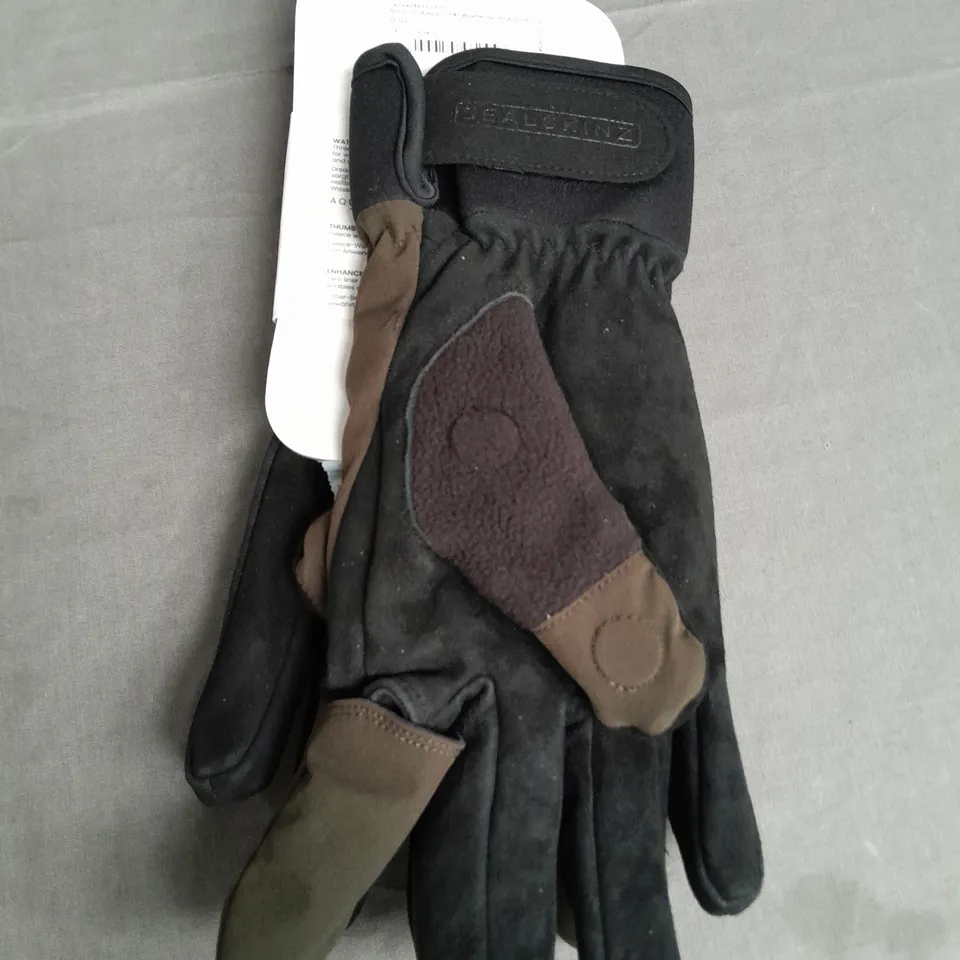 SEALSKINZ STANFORD WATERPROOF ALL WEATHER SPORTING GLOVES IN OLIVE - L