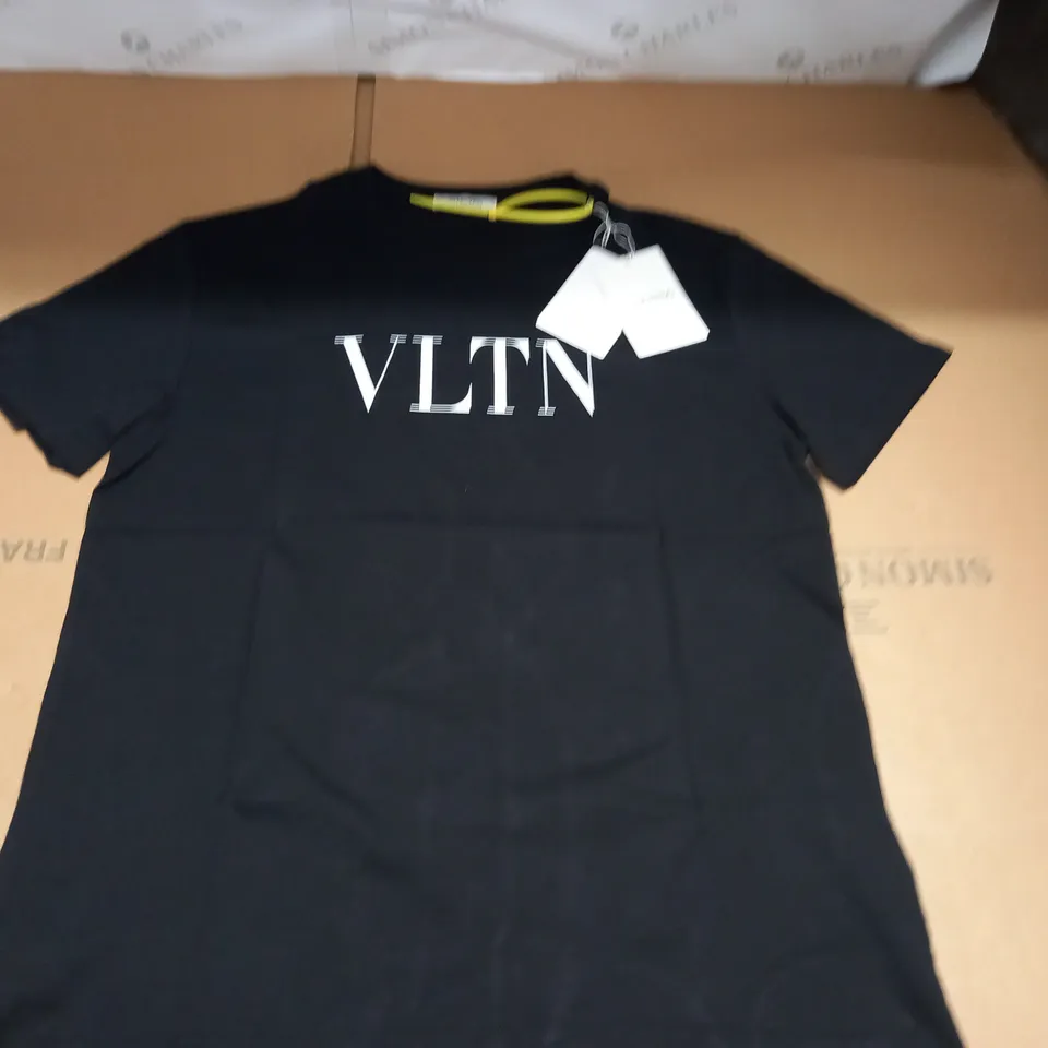VALENTINE BLACK T-SHIRT - S