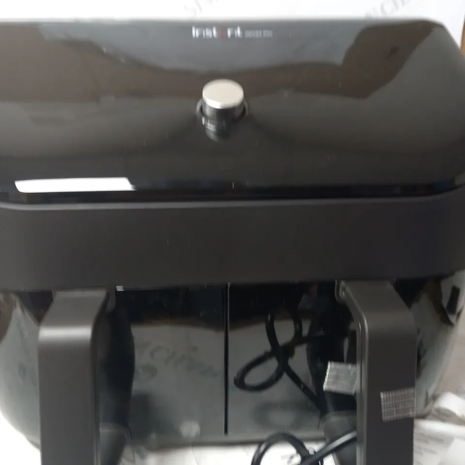 BOXED INSTANT VORTEX 8 IN 1 DUAL AIR FRYER 7.6